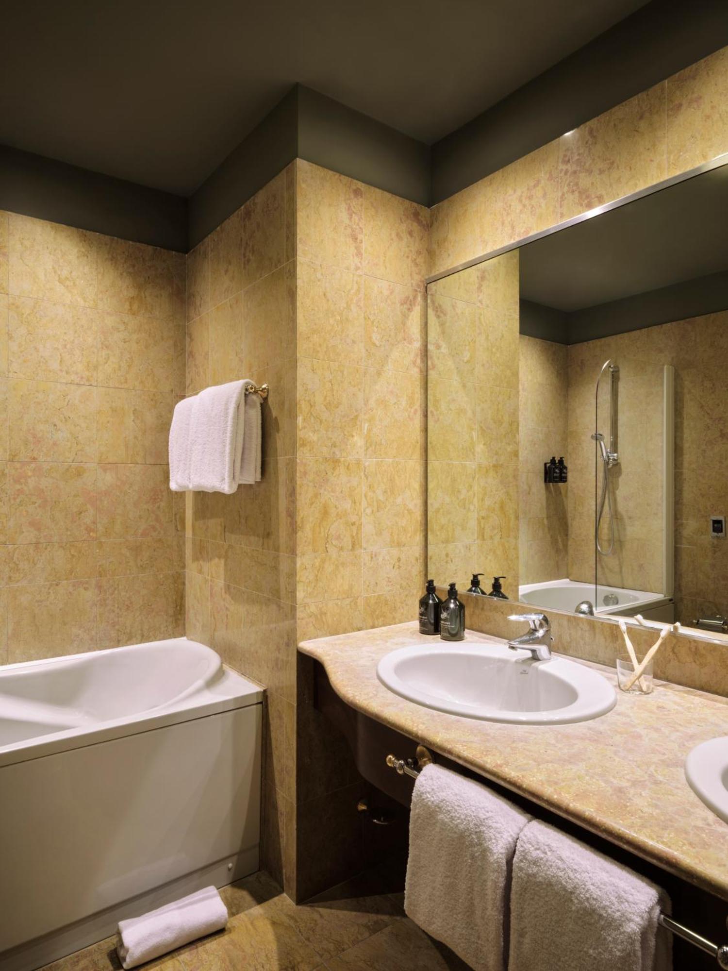 Max Brown Hotel Missori, Part Of Sircle Collection Milan Luaran gambar