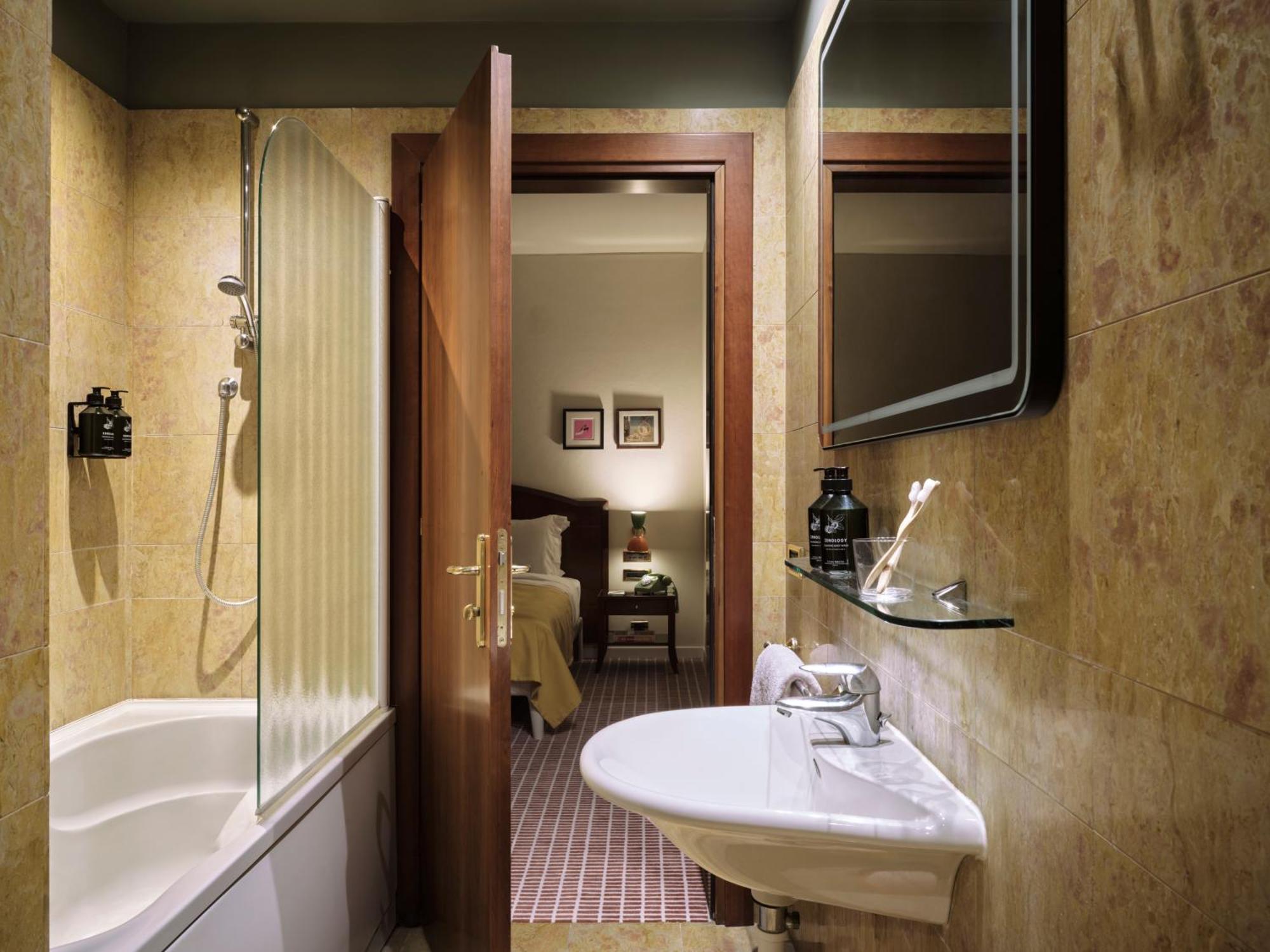 Max Brown Hotel Missori, Part Of Sircle Collection Milan Luaran gambar